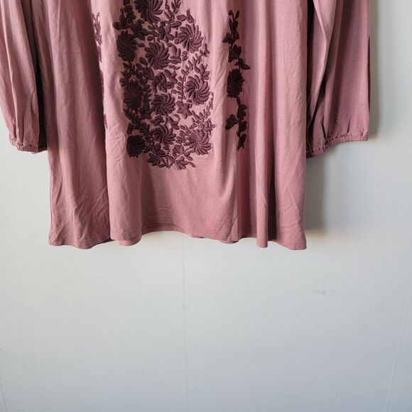 Garnet Hill top Womens size M Folkloric Embroidered Knit - Picture 4 of 9